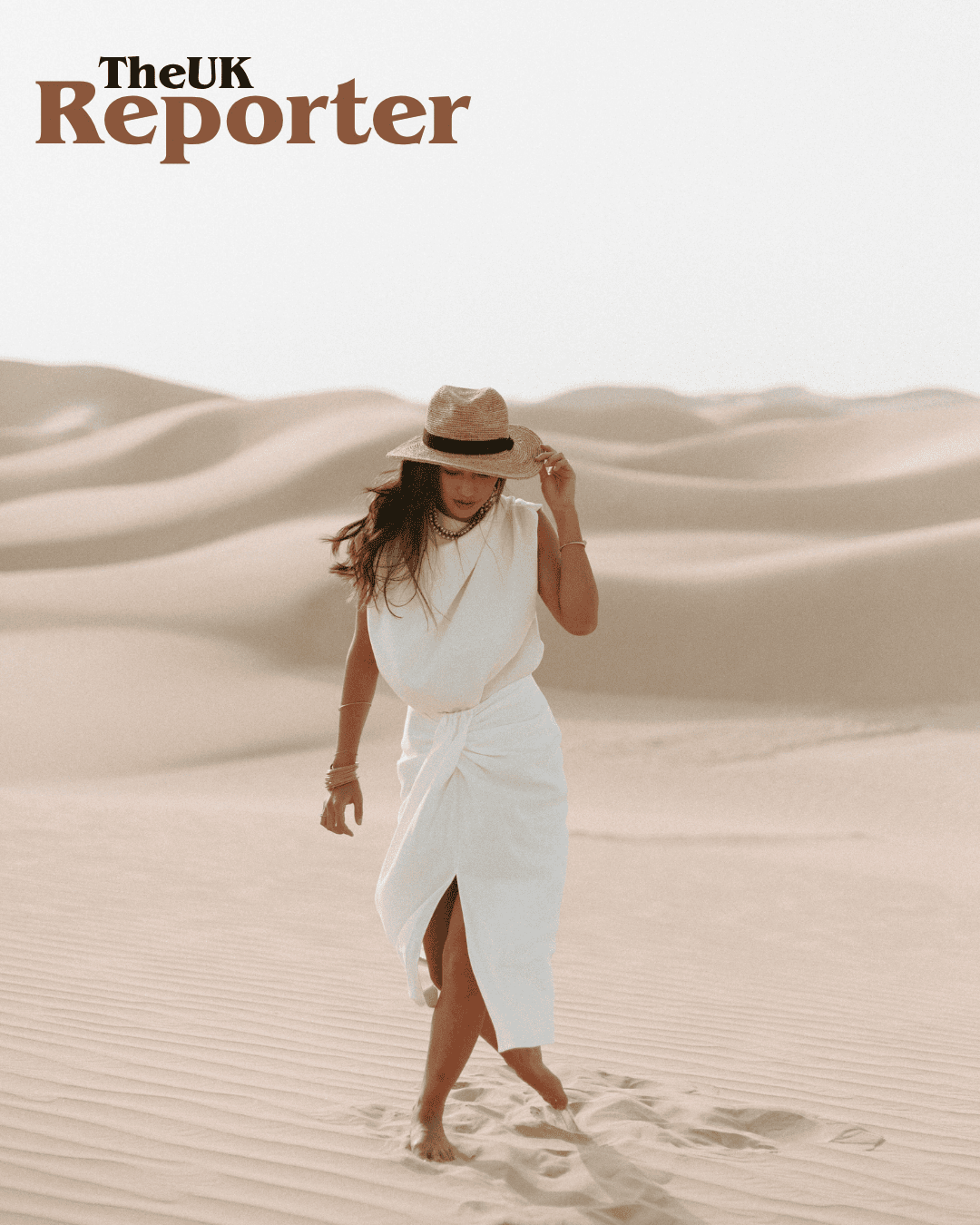 Whispers of the Dunes: Embracing Minimalism in Summer Fashion